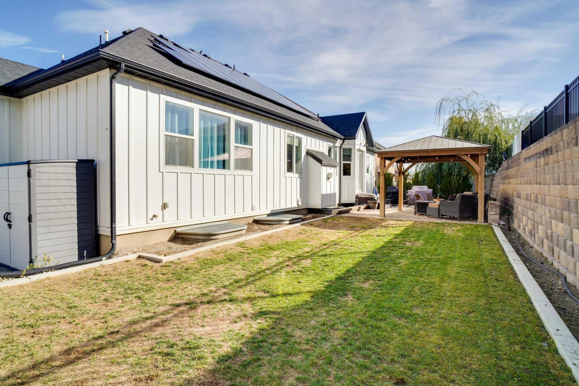 Contemporary Home With Grill Near Utah Lake! Saratoga Springs Exterior photo