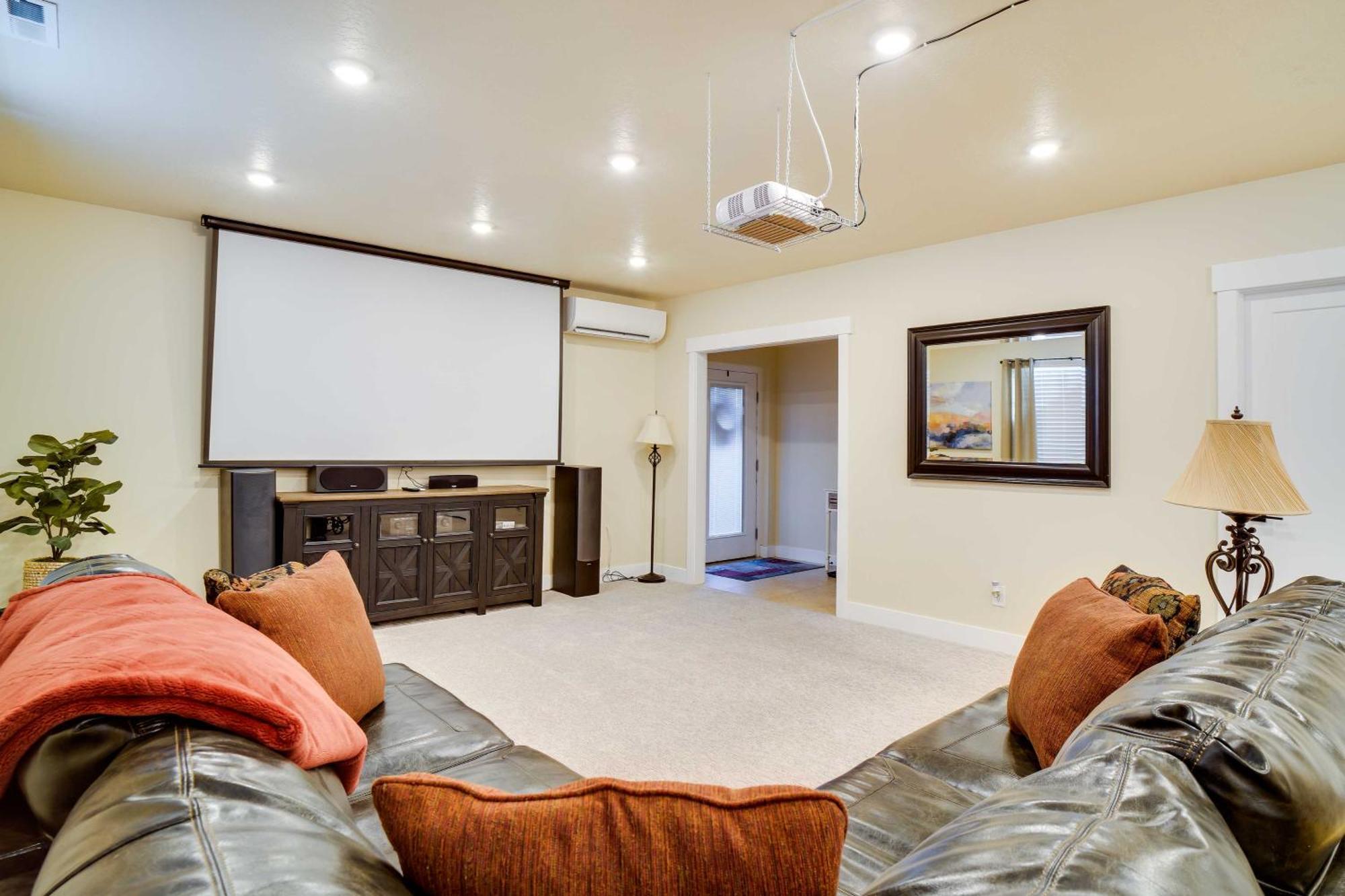 Contemporary Home With Grill Near Utah Lake! Saratoga Springs Exterior photo
